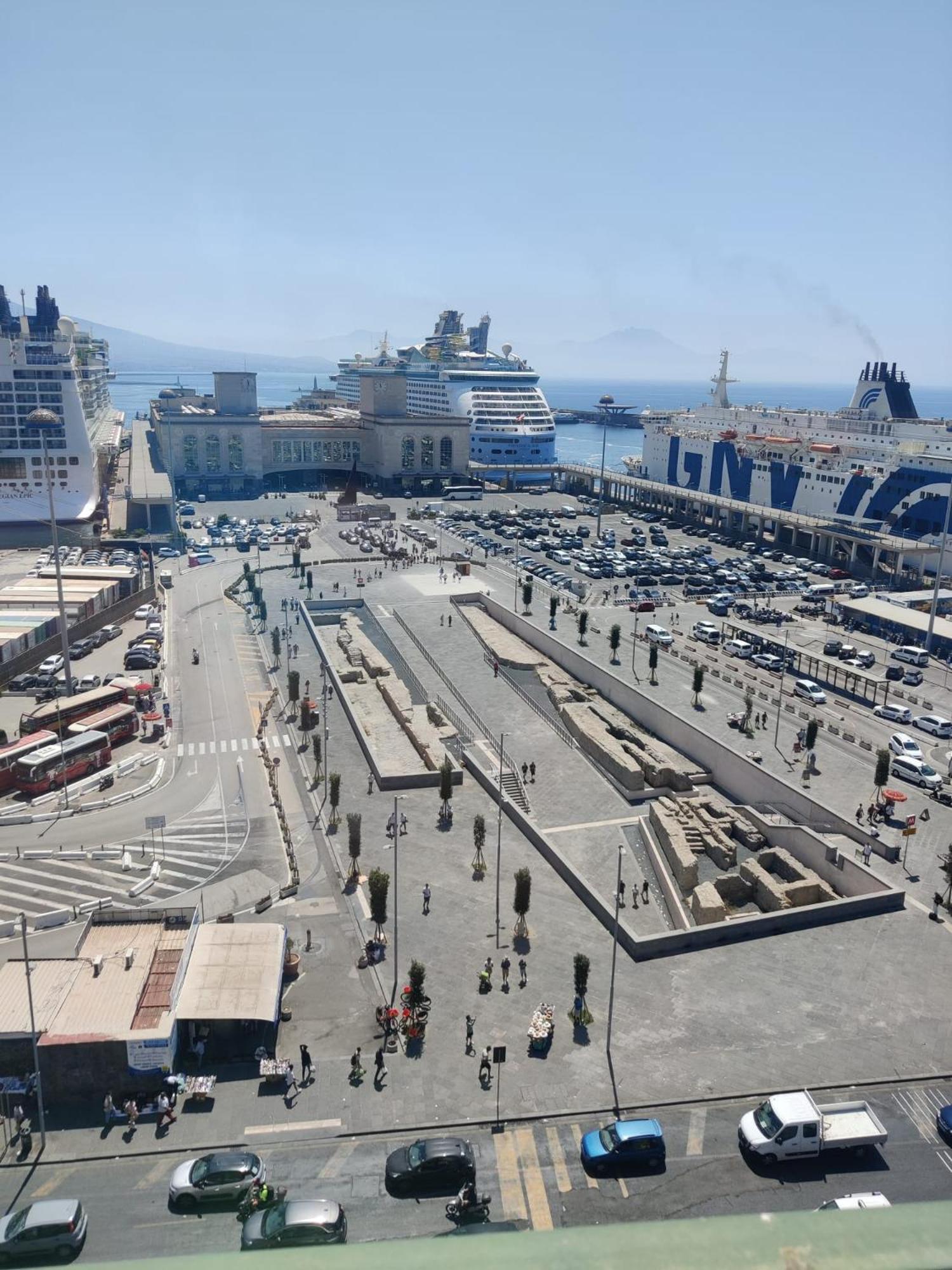 Апартаменты La Casa Sulla Nuvola Duomo Centro Storico Di Napoli Экстерьер фото